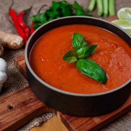 Tangy Thai Tomato Soup (1 Litre)