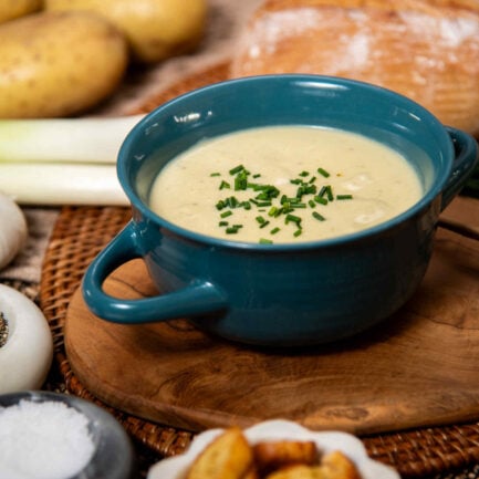 Creamy Potato & Leek Soup (1 Litre)